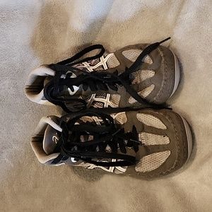 ASICS matflex boys/men's size 7 wrestling shoes